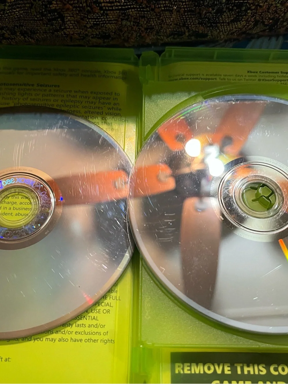 Halo 4 Xbox 360 Game - Green Case, Blue Cover Art